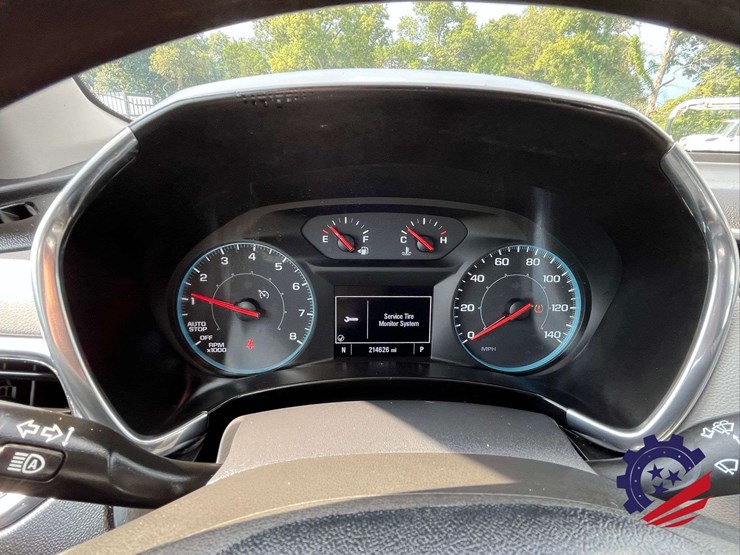 2020-chevrolet-equinox-ls-image-58