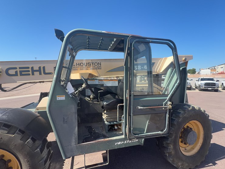 gehl-rs8-44-image-20