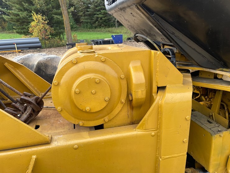 deere-440b-image-36