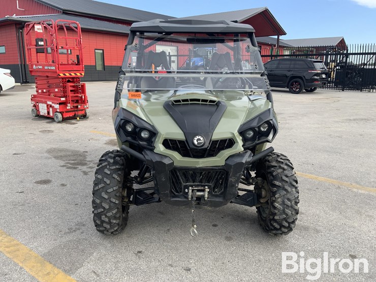 2019-can-am-commander-800-image-2