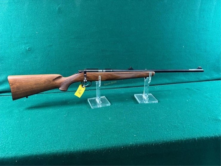 kimber-mdl.82-22lr-rifle-image-5