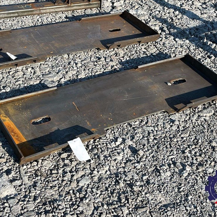 Skid Steer Attach Frame Attachment