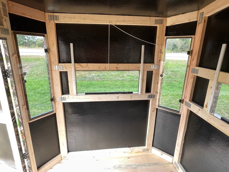 #1280-•-6'-x-6'-deer-blind-image-9
