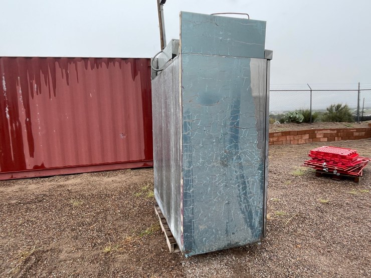 #4674-•-hobart-commercial-freezer-and-fridge-image-6