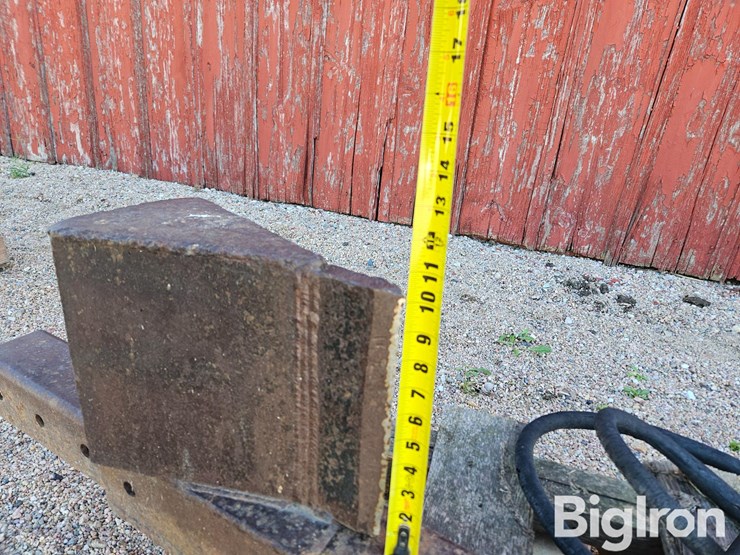 hydraulic-log-splitter-image-14