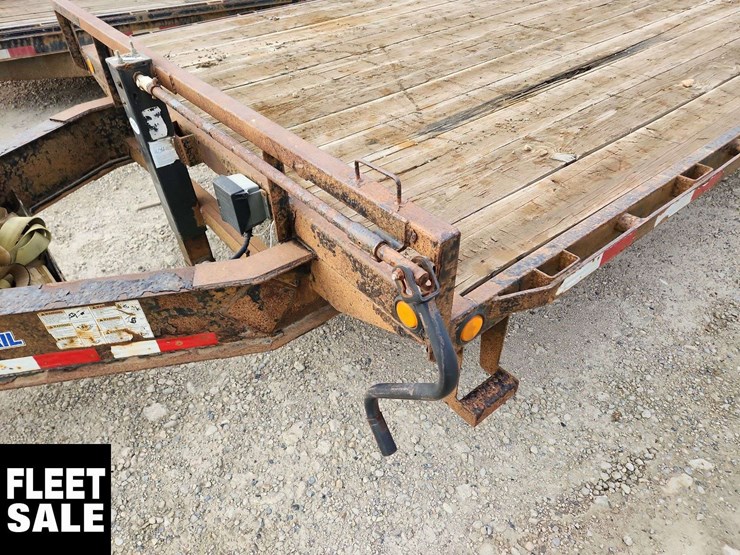 2011-load-trail-utility-image-20