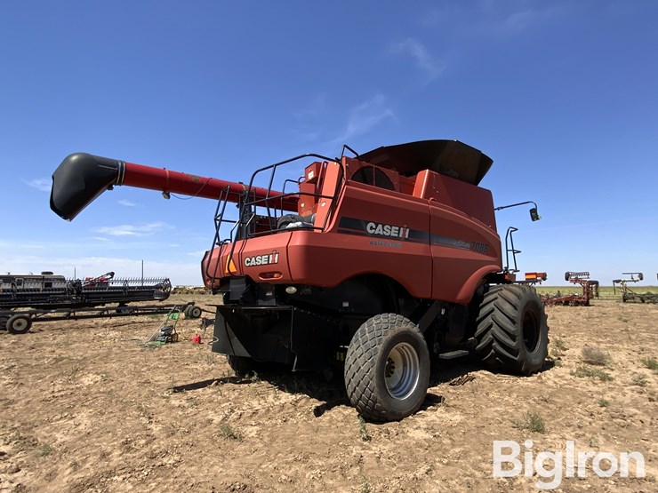 2009-case-ih-7088-image-5