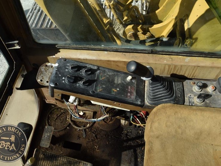 1990-caterpillar-el200b-image-70