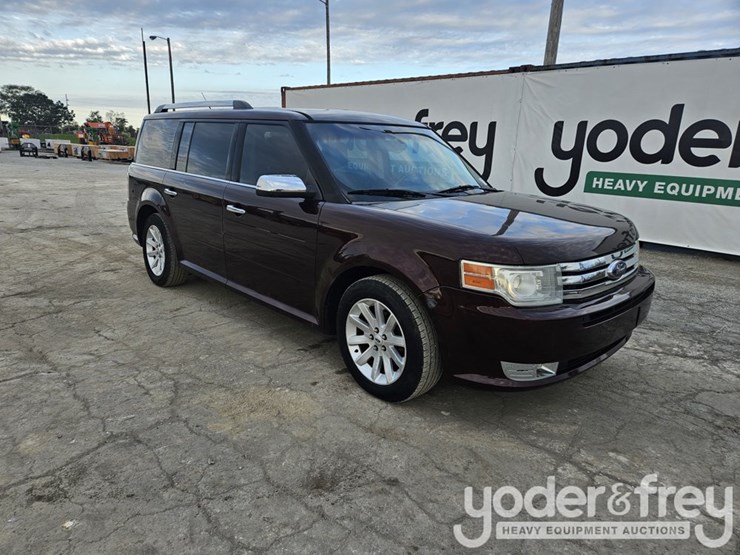 2010-ford-flex-image-8