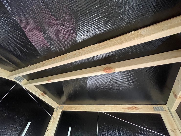 #1281-•-6'-x-6'-deer-blind-on-tower-with-steps-image-35
