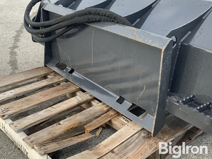 2026-massey-ferguson-730-image-11