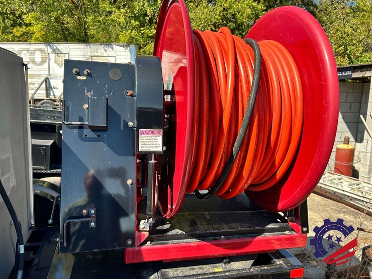 2009-sewer-equipment-co.-of-america-747-fr2000-jetter-trailer-image-41