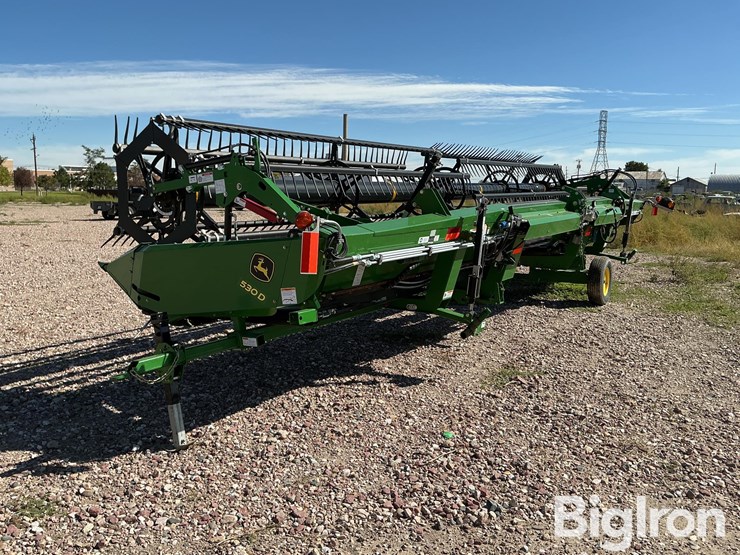 2021-john-deere-530d-image-7