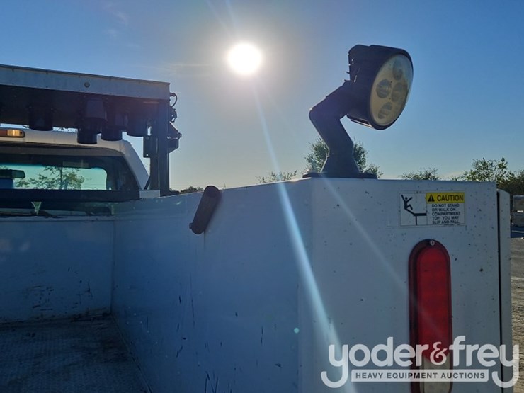 2013-ford-f350-sd-image-37