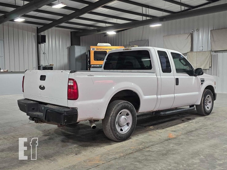 2008-ford-f250-image-3