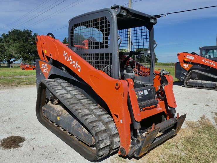 kubota-svl97-2-image-1