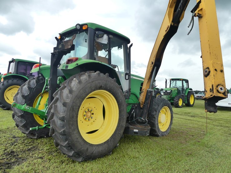 2010-john-deere-7130-image-3