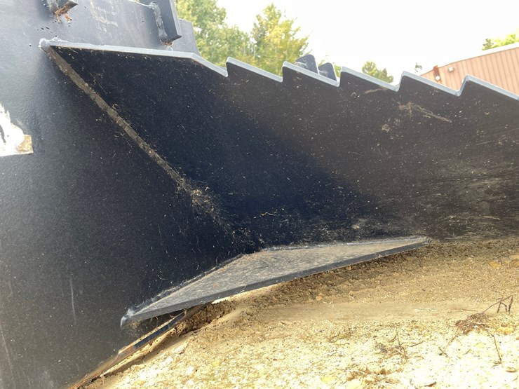#3049-•-skid-steer-stump-digger-attachment-image-6