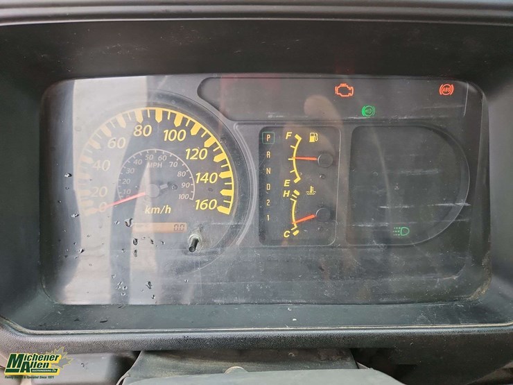 2005-gmc-w5500-image-23