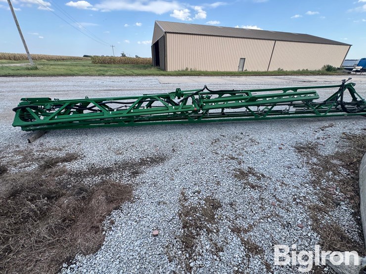 2020-john-deere-r4038-image-8