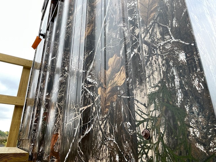 #1281-•-6'-x-6'-deer-blind-on-tower-with-steps-image-9