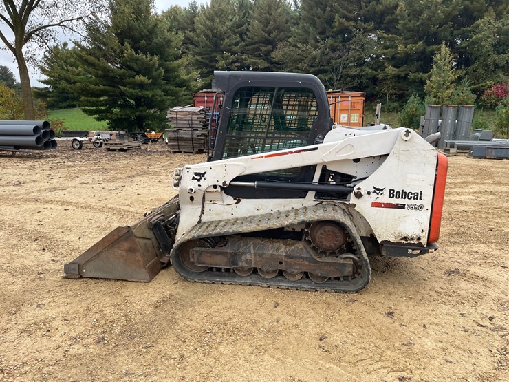 2015-bobcat-t550-image-7