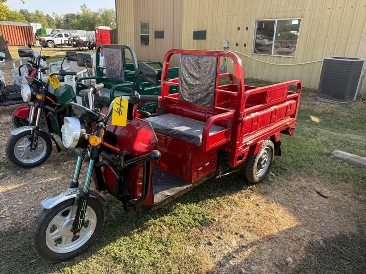 new-three-wheel-electric-dump-cart-image-1