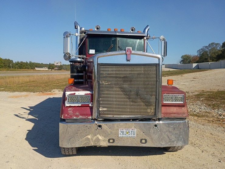 1984-kenworth-w900-image-14