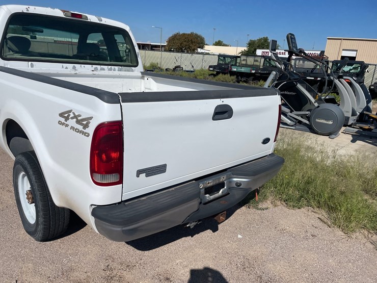 2001-ford-f250-image-11