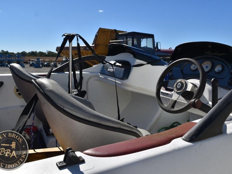 seadoo-challenger-1800-46800-image-17