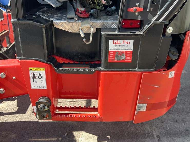 2024-manitou-tmt55ht-image-12