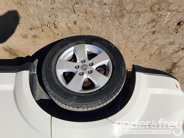 2012-dodge-journey-image-20