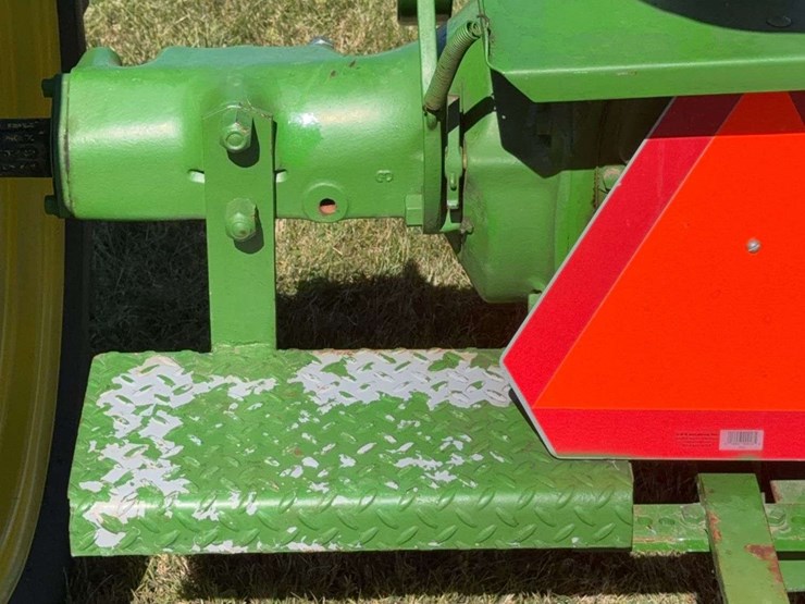 john-deere-h-image-23