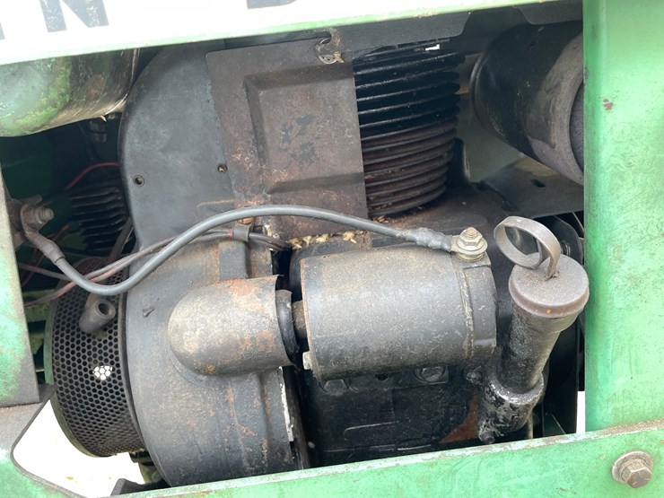john-deere-140-image-14