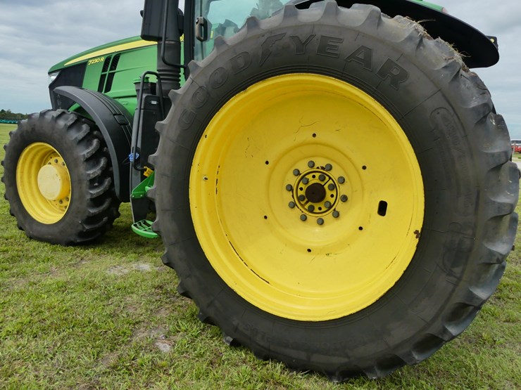 john-deere-7230r-image-5