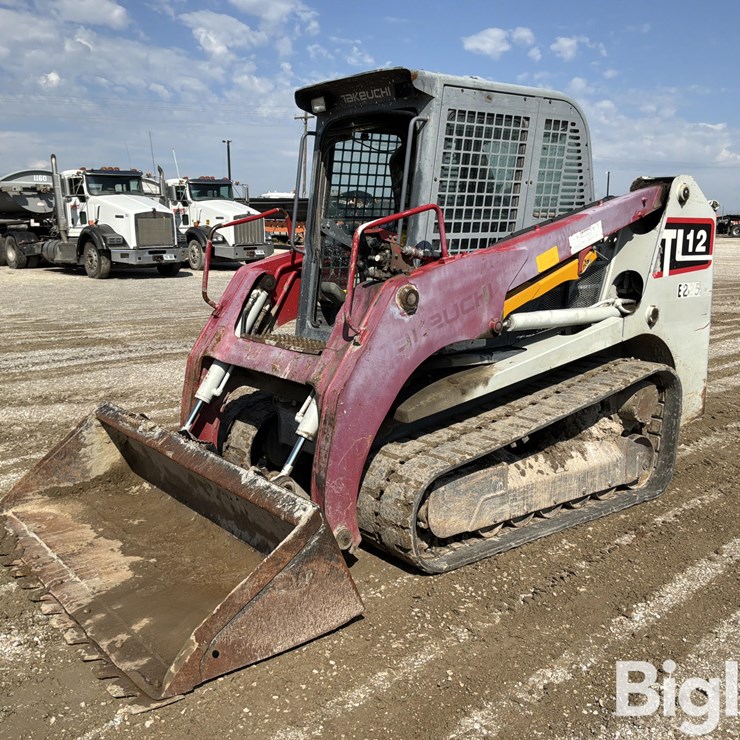 2015 TAKEUCHI TL12
