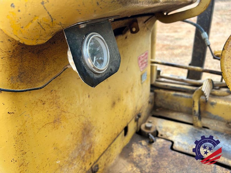 caterpillar-d4d-image-76