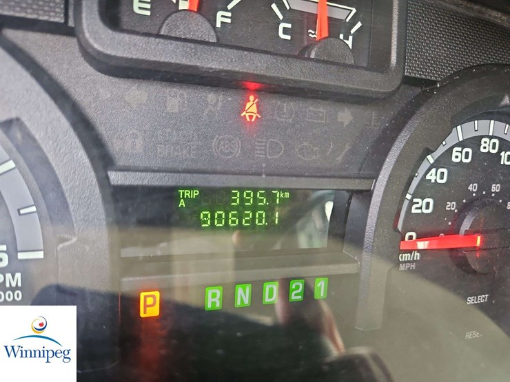 2011-ford-cargo-image-36