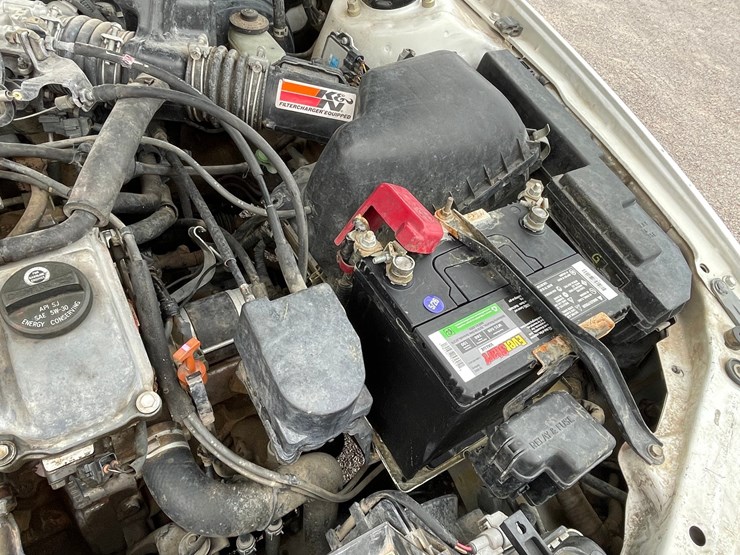 #2768-•-2001-toyota-camry-(title-in-delay)-image-65