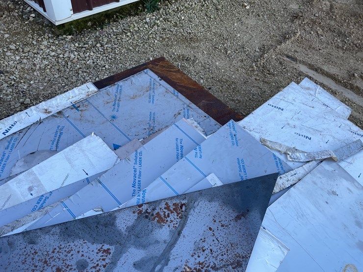 #3007-•-pallet-of-misc.-metal-pieces-image-8