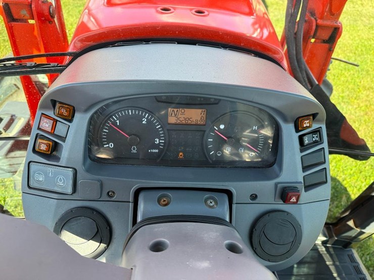 kubota-m135gx-image-54