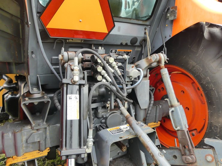 kubota-m5-111-image-6