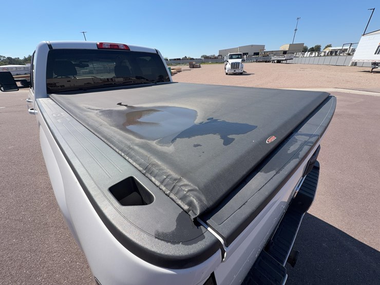 2019-gmc-sierra-2500-image-18