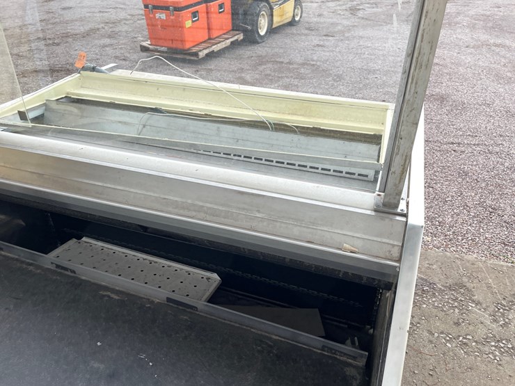 #4686-•-hussmann-refrigerated-display-case-image-13