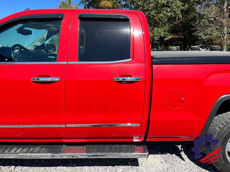 2014-gmc-sierra-z71-slt-pickup-truck-image-22