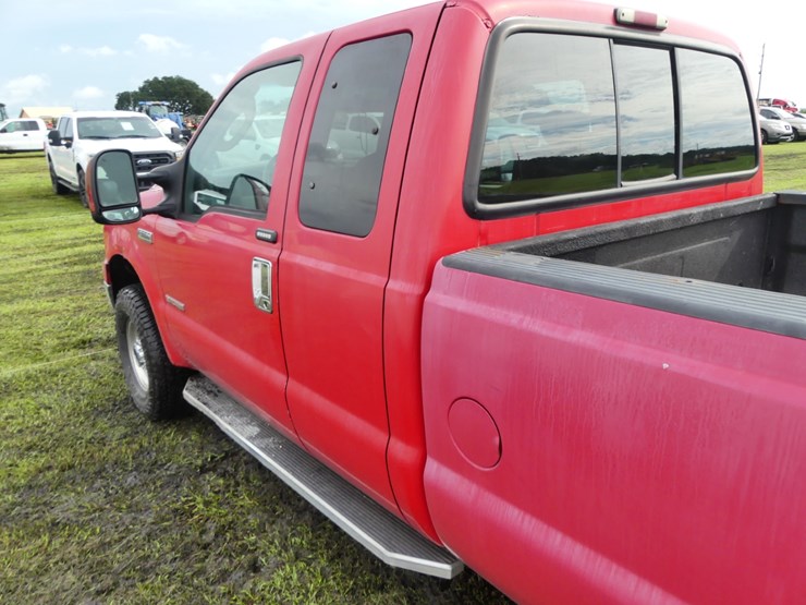 2004-ford-f350-image-8