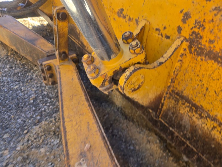 caterpillar-d6r-image-97
