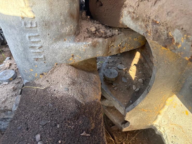 2005-caterpillar-d6n-lgp-image-18