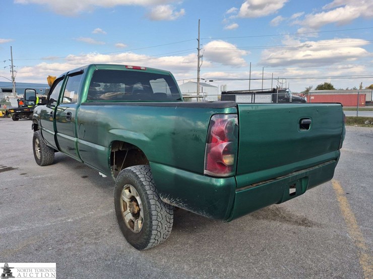 2005-chevrolet-silverado-2500hd-image-7