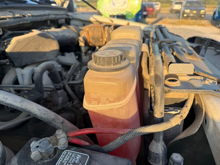 2002-ford-f450-image-36